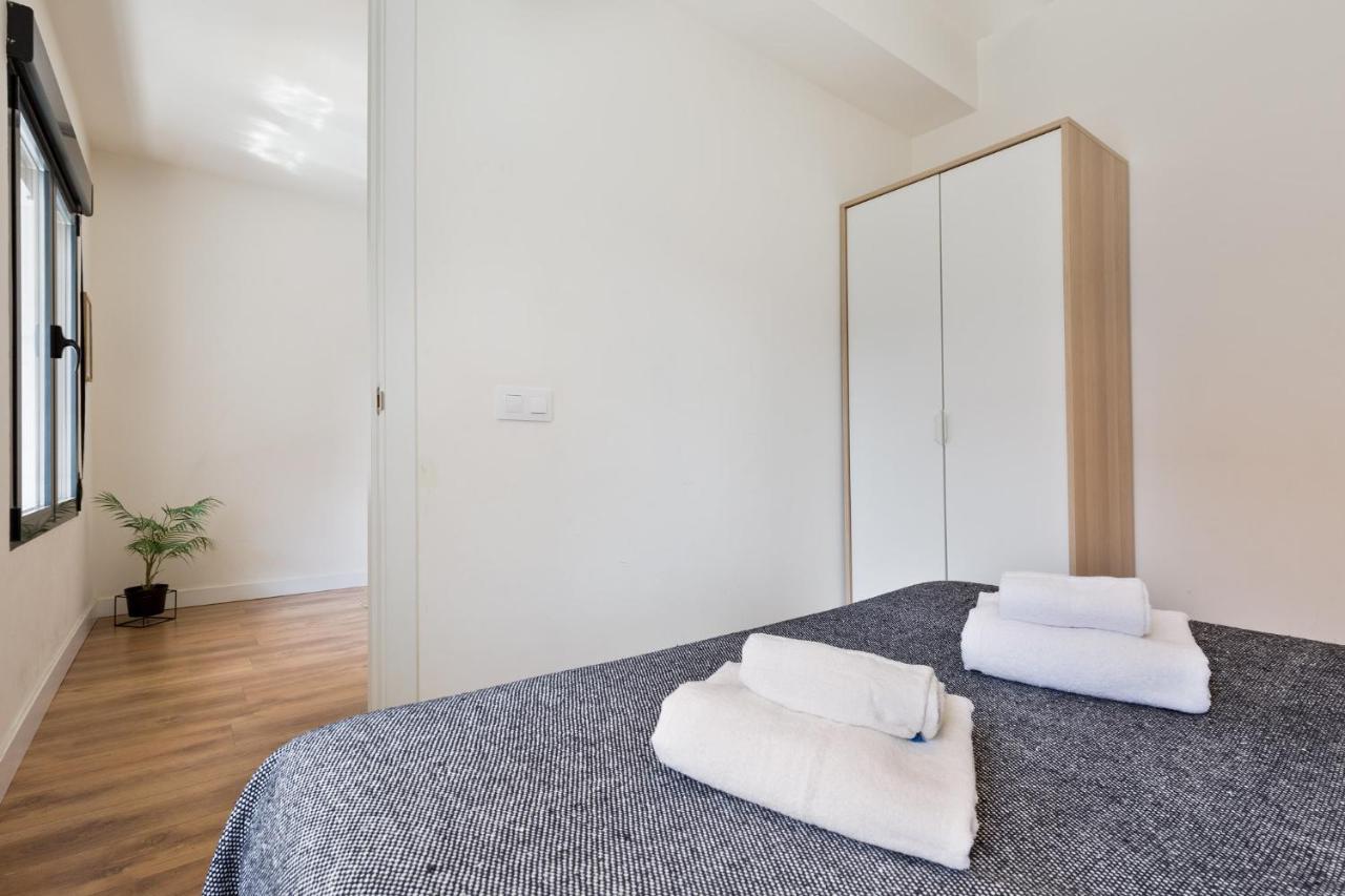 Urban Chill Apartments By Olala Homes L'Hospitalet de Llobregat Exteriör bild