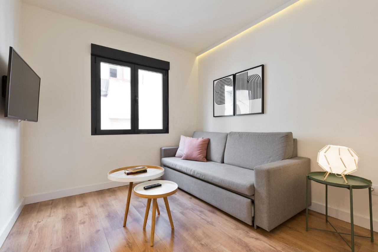 Urban Chill Apartments By Olala Homes L'Hospitalet de Llobregat Exteriör bild